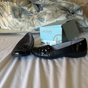 Life Stride Women's Black Loafers